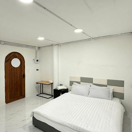 Apartament Megun 10 L Bangkok Zewnętrze zdjęcie